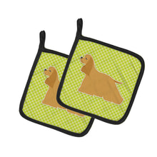 Load image into Gallery viewer, Cocker Spaniel Checkerboard Green Pot Holders - Set of 2 - Heat-Resistant Kitchen Essentials BB3786PTHD