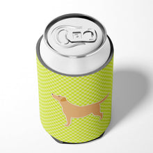 Load image into Gallery viewer, Yellow Labrador Retriever Checkerboard Green Can or Bottle Hugger BB3797CC