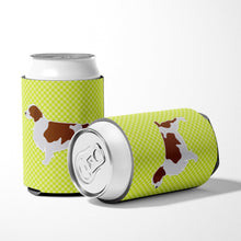 Load image into Gallery viewer, Welsh Springer Spaniel Checkerboard Green Can or Bottle Hugger BB3800CC