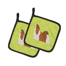 Load image into Gallery viewer, Shih Tzu Checkerboard Green Pot Holders - Set of 2 - Heat-Resistant Kitchen Essentials BB3846PTHD