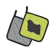 Load image into Gallery viewer, Puli Checkerboard Green Pot Holders - Set of 2 - Heat-Resistant Kitchen Essentials BB3863PTHD