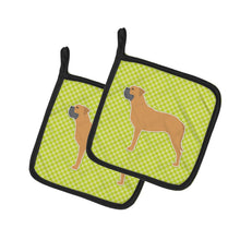 Load image into Gallery viewer, Bullmastiff Checkerboard Green Pot Holders - Set of 2 - Heat-Resistant Kitchen Essentials BB3871PTHD