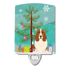 Load image into Gallery viewer, Merry Christmas Tree Basset Hound Ceramic Night Light BB4146CNL
