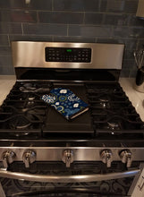 Load image into Gallery viewer, Blue Flowers White Poodle Oven Mitt BB5108OVMT