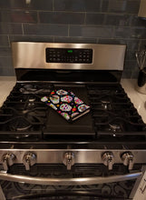 Load image into Gallery viewer, Day of the Dead Black Oven Mitt BB5116OVMT