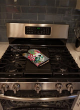 Load image into Gallery viewer, Day of the Dead Skull Flowers Oven Mitt BB5125OVMT