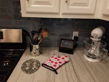 Load image into Gallery viewer, Cherries on Pink Oven Mitt BB5139OVMT