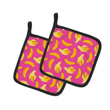 Load image into Gallery viewer, Bananas on Pink Pot Holders - Set of 2 - Heat-Resistant Kitchen Essentials BB5140PTHD