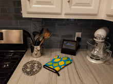 Load image into Gallery viewer, Lemons and Limes Oven Mitt BB5150OVMT