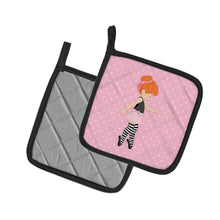 Load image into Gallery viewer, Ballerina Red Head Releve Pot Holders - Set of 2 - Heat-Resistant Kitchen Essentials BB5168PTHD