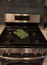 Load image into Gallery viewer, Lemons, Limes and Oranges Oven Mitt BB5207OVMT