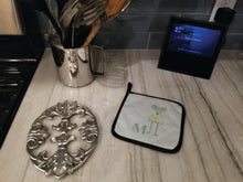 Load image into Gallery viewer, Alphabet M for Mouse Pot Holders - Set of 2 - Heat-Resistant Kitchen Essentials BB5738PTHD