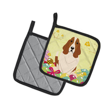 Load image into Gallery viewer, Easter Eggs Basset Hound Pot Holders - Set of 2 - Heat-Resistant Kitchen Essentials BB6021PTHD