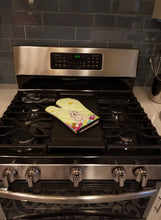 Load image into Gallery viewer, Easter Eggs Cocker Spaniel Buff Oven Mitt BB6094OVMT