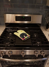Load image into Gallery viewer, Easter Eggs Pekingnese Black Oven Mitt BB6107OVMT