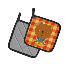 Load image into Gallery viewer, Honey Bear Pot Holders - Set of 2 - Heat-Resistant Kitchen Essentials BB6735PTHD