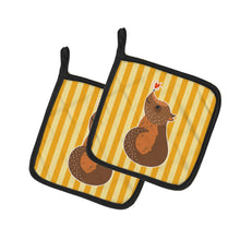 Load image into Gallery viewer, Opossum Love Pot Holders - Set of 2 - Heat-Resistant Kitchen Essentials BB6743PTHD