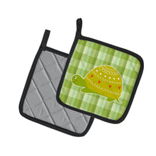 Load image into Gallery viewer, Turtle on the Move Pot Holders - Set of 2 - Heat-Resistant Kitchen Essentials BB6750PTHD