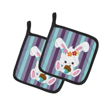 Load image into Gallery viewer, Bunny Rabbit Pot Holders - Set of 2 - Heat-Resistant Kitchen Essentials BB6790PTHD