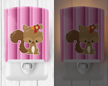 Load image into Gallery viewer, Squirrel Ceramic Night Light BB6793CNL