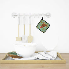 Load image into Gallery viewer, Baby Brown Bear Pot Holders - Set of 2 - Heat-Resistant Kitchen Essentials BB6797PTHD