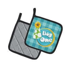 Load image into Gallery viewer, Boy Big One Pot Holders - Set of 2 - Heat-Resistant Kitchen Essentials BB6824PTHD
