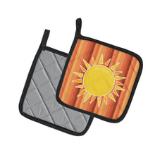 Load image into Gallery viewer, Sun with Stripes Pot Holders - Set of 2 - Heat-Resistant Kitchen Essentials BB6924PTHD
