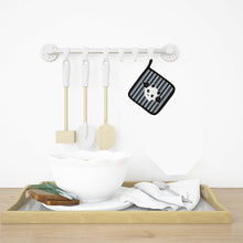 Load image into Gallery viewer, Halloween Ghost Bat Pot Holders - Set of 2 - Heat-Resistant Kitchen Essentials BB6964PTHD