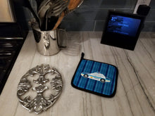 Load image into Gallery viewer, Police Car Pot Holders - Set of 2 - Heat-Resistant Kitchen Essentials BB7009PTHD