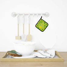 Load image into Gallery viewer, Bird on Green Polkadots Pot Holders - Set of 2 - Heat-Resistant Kitchen Essentials BB7012PTHD