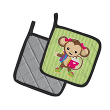 Load image into Gallery viewer, Monkey Going to School Pot Holders - Set of 2 - Heat-Resistant Kitchen Essentials BB7016PTHD