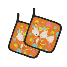 Load image into Gallery viewer, Baby Fox Flowerchild Polkadots Pot Holders - Set of 2 - Heat-Resistant Kitchen Essentials BB7091PTHD