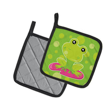 Load image into Gallery viewer, Frog on Lily Pad Green Polkadots Pot Holders - Set of 2 - Heat-Resistant Kitchen Essentials BB7098PTHD