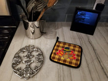 Load image into Gallery viewer, Thanksgiving Turkey Wink Pot Holders - Set of 2 - Heat-Resistant Kitchen Essentials BB7114PTHD