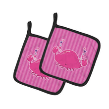 Load image into Gallery viewer, Pink Crab Pot Holders - Set of 2 - Heat-Resistant Kitchen Essentials BB7129PTHD