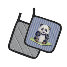 Load image into Gallery viewer, Panda Bear Pot Holders - Set of 2 - Heat-Resistant Kitchen Essentials BB7142PTHD