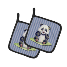 Load image into Gallery viewer, Panda Bear Pot Holders - Set of 2 - Heat-Resistant Kitchen Essentials BB7142PTHD