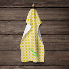Load image into Gallery viewer, Peas on Basketweave Kitchen Towel – Artistic Dish Towel for Everyday Use BB7207KTWL