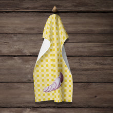 Load image into Gallery viewer, Red Onion on Basketweave Kitchen Towel – Artistic Dish Towel for Everyday Use BB7211KTWL