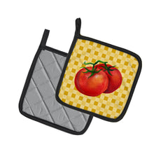 Load image into Gallery viewer, Tomato on Basketweave Pot Holders - Set of 2 - Heat-Resistant Kitchen Essentials BB7215PTHD