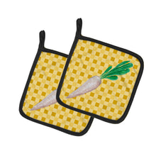 Load image into Gallery viewer, White Radish on Basketweave Pot Holders - Set of 2 - Heat-Resistant Kitchen Essentials BB7216PTHD