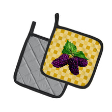 Load image into Gallery viewer, Mulberries on Basketweave Pot Holders - Set of 2 - Heat-Resistant Kitchen Essentials BB7237PTHD