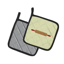 Load image into Gallery viewer, Rolling Pin on Green Pot Holders - Set of 2 - Heat-Resistant Kitchen Essentials BB7301PTHD