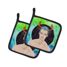Load image into Gallery viewer, Cancer Zodiac Sign Pot Holders - Set of 2 - Heat-Resistant Kitchen Essentials BB7320PTHD
