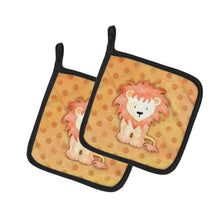 Load image into Gallery viewer, Polkadot Lion Watercolor Pot Holders - Set of 2 - Heat-Resistant Kitchen Essentials BB7374PTHD