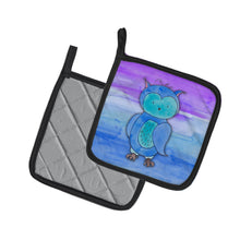 Load image into Gallery viewer, Blue Owl Watercolor Pot Holders - Set of 2 - Heat-Resistant Kitchen Essentials BB7426PTHD
