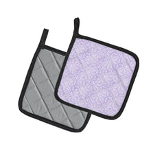 Load image into Gallery viewer, Gemoetric Circles on Purple Watercolor Pot Holders - Set of 2 - Heat-Resistant Kitchen Essentials BB7494PTHD