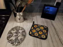 Load image into Gallery viewer, Watecolor Halloween Circles Pot Holders - Set of 2 - Heat-Resistant Kitchen Essentials BB7529PTHD
