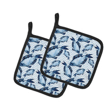 Load image into Gallery viewer, Beach Watercolor Fishes Pot Holders - Set of 2 - Heat-Resistant Kitchen Essentials BB7532PTHD