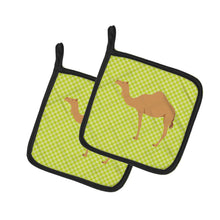 Load image into Gallery viewer, Arabian Camel Dromedary Green Pot Holders - Set of 2 - Heat-Resistant Kitchen Essentials BB7643PTHD